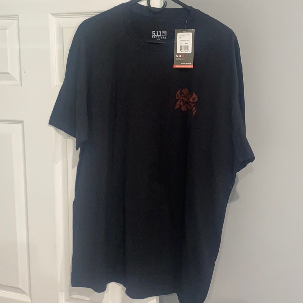 5.11 graphic Men’s Tee XXL NWT Black Bushido